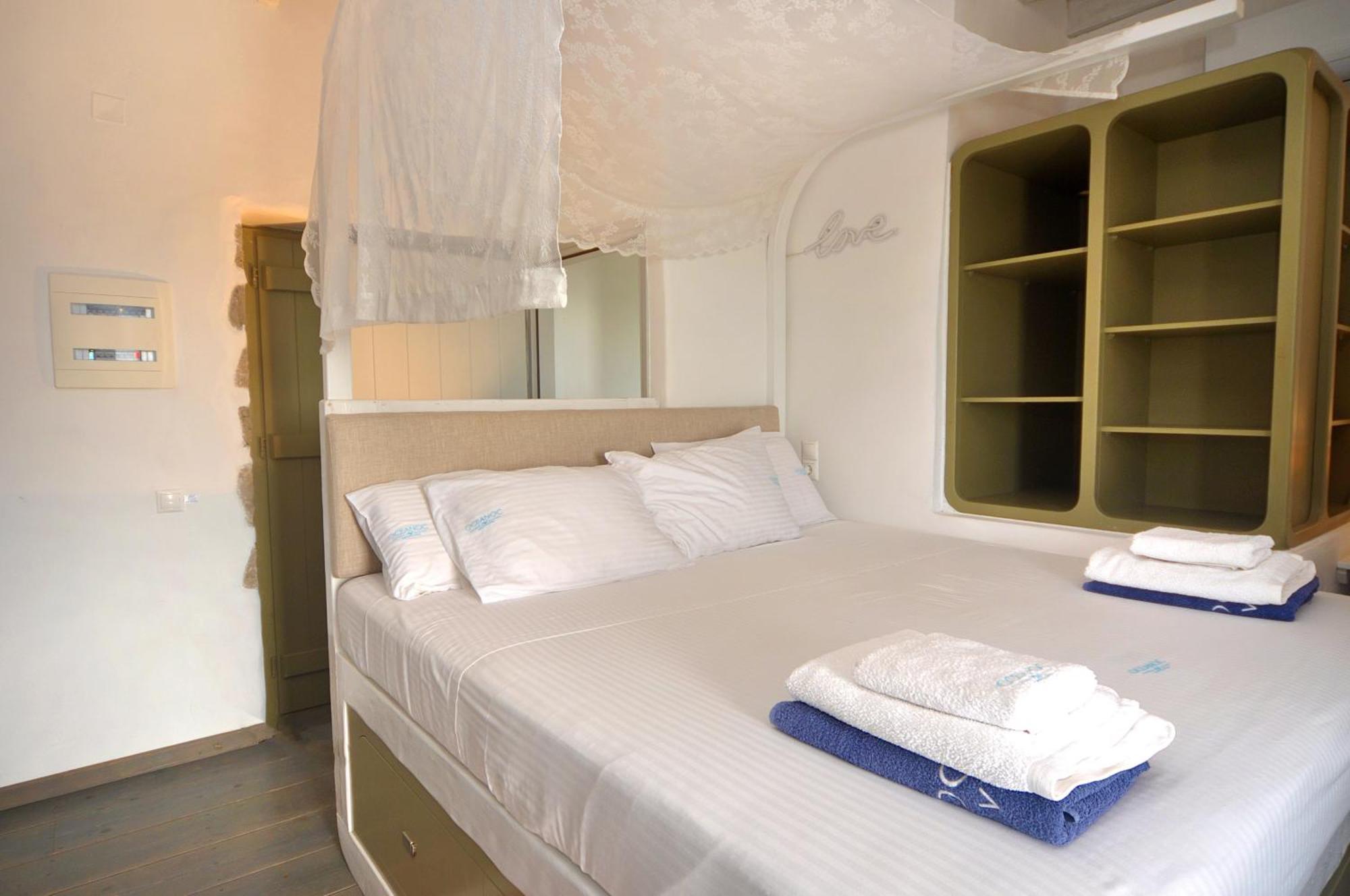 Patmos Exclusive Villas Skála Room photo