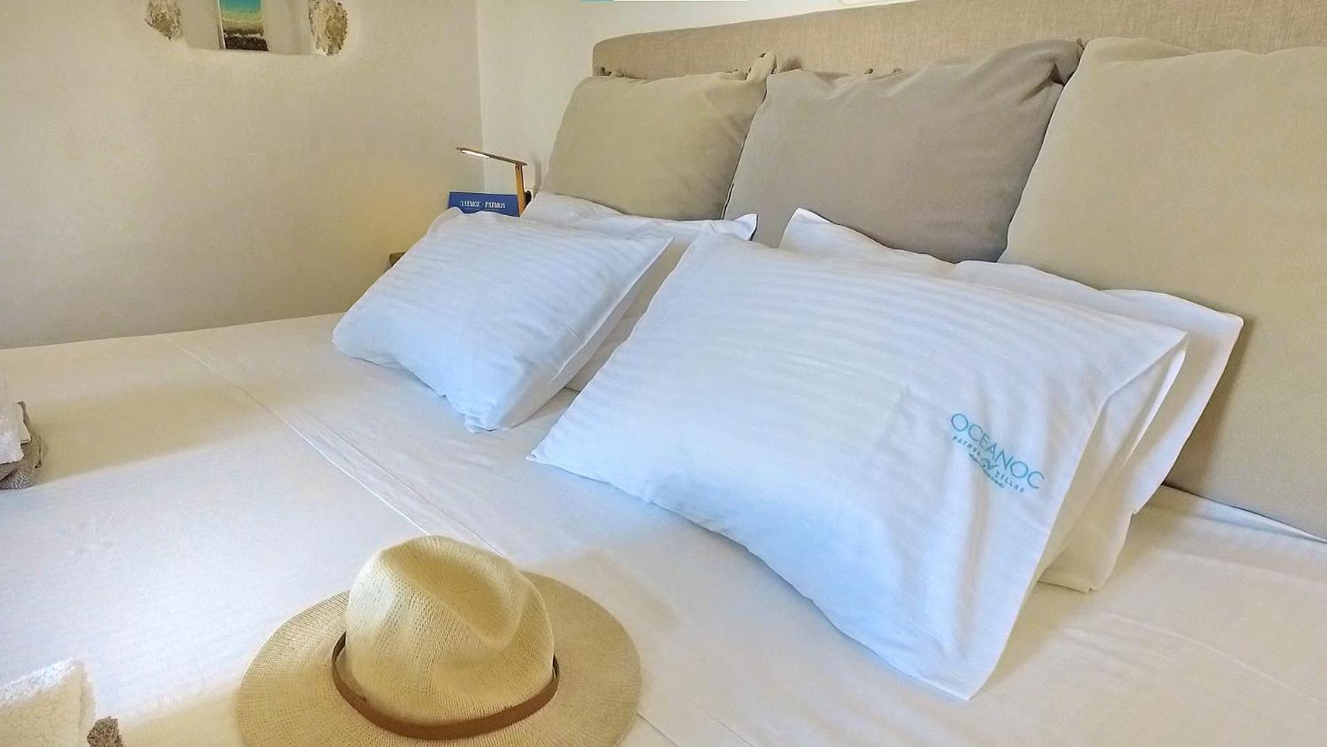 Patmos Exclusive Villas Skála Room photo