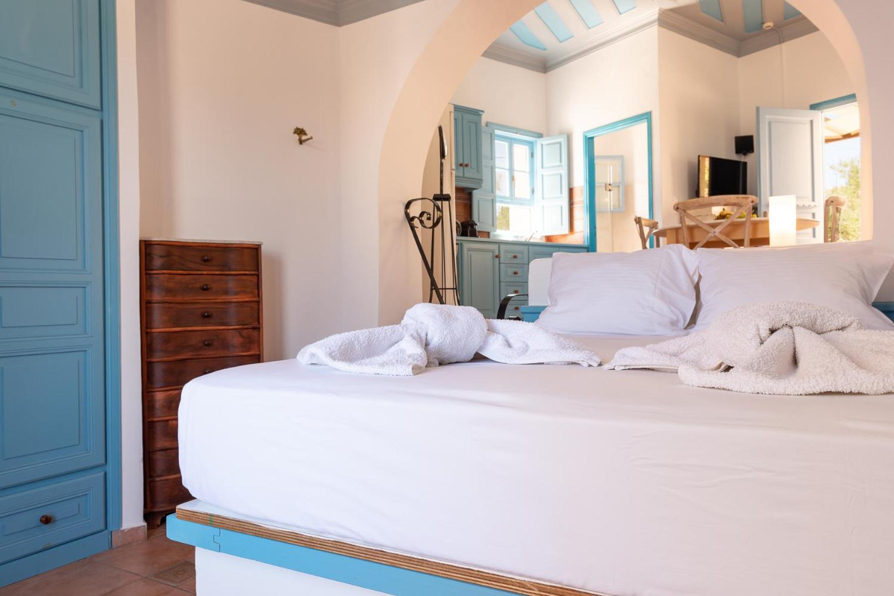Patmos Exclusive Villas Skála Room photo